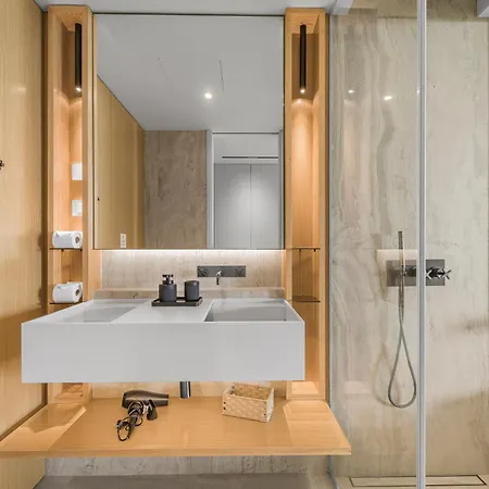 Savoy Luxury