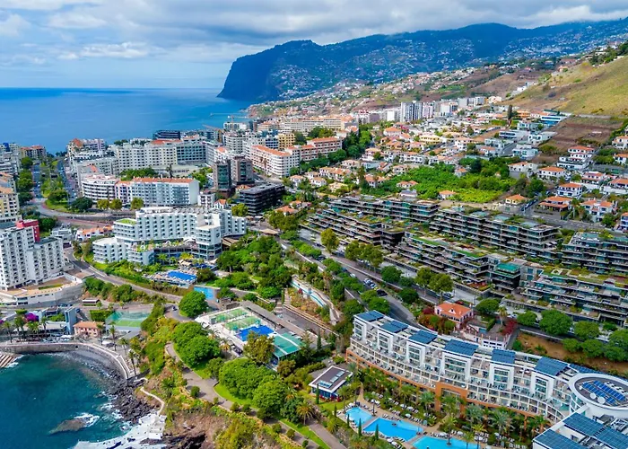 Savoy Luxury דירה פונשל