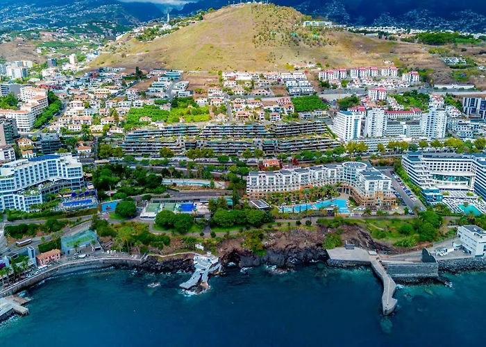 Savoy Luxury פונשל