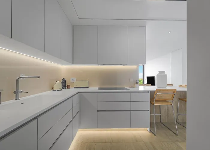 Savoy Luxury * פונשל